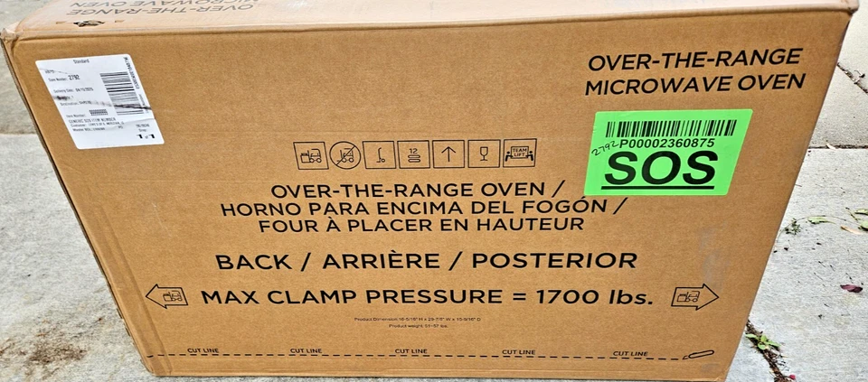 Microondas GE 1,9 pies cúbicos 29,75 pulgadas sobre el rango con sensor de cocción blanco Foto 3 de 4