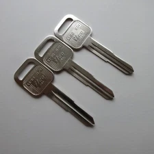 3 Key Blanks LOT New Old Stock Ilco X198 X 198 EZ B74 Isuzu Truck