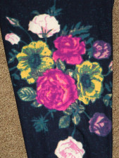 LuLaRoe OS  Stunning Pink Purple Blended ROSE Floral Deep Blue Flower Leggings