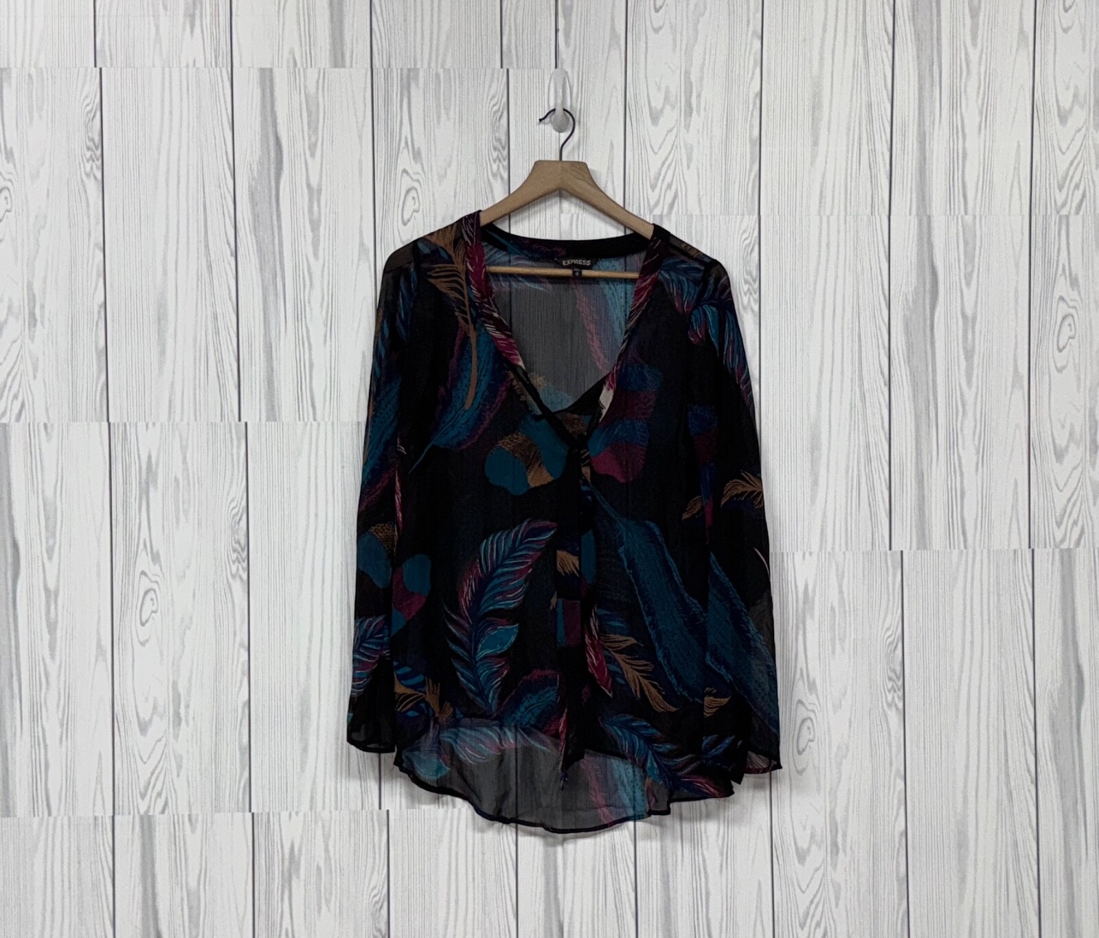 Express blouse womens size medium blue floral patterned long sleeve