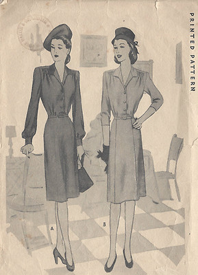 1941 Vintage Sewing Pattern DRESS B34
