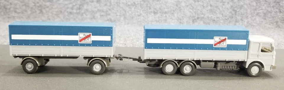 Camión y remolque WIKING HO 1:87 HOMBRE CUBIERTO HECHO EN ALEMANIA Foto 3 de 4