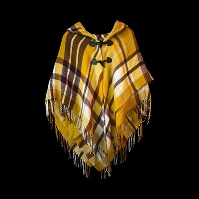 C est 1946 Blanket Wrap One Size Plaid new with tags