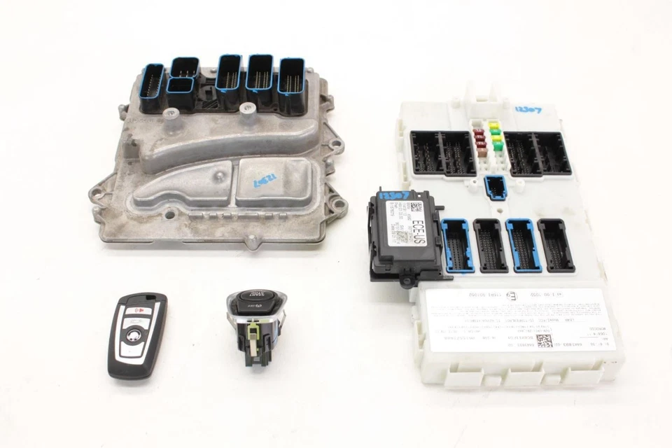 Kit de arranque de encendido motor BMW M3 3.0L Twin Turbo 15-18 con módulos y llave Foto 4 de 4