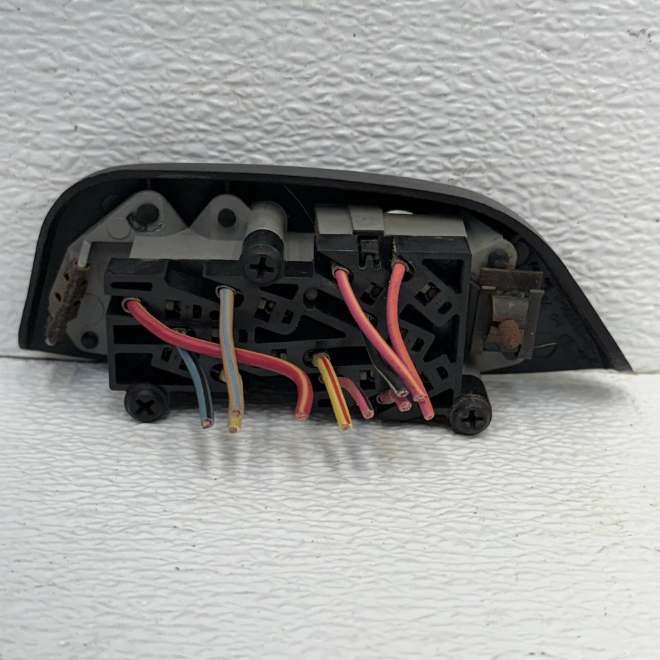Interruptor de ventana eléctrica pasajero derecho OEM FORD F-150 F-250 F-350 1992-1996 Foto 4 de 4