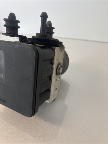 Audi A6 ABS Pump & Control Module Unit ECU 1.9 TDI Diesel 5C OEM 1K0907379Q - Picture 12 of 15