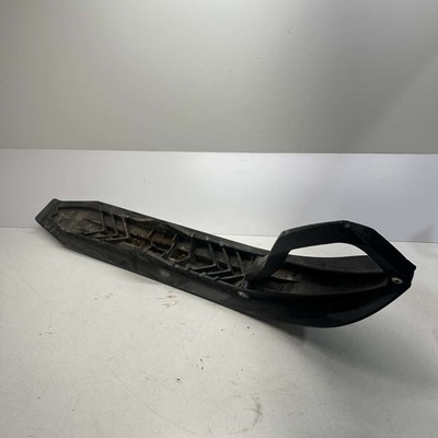 Black, Ski - 2016 Skidoo Tundra LT 550