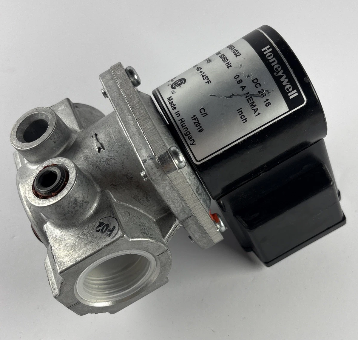 Honeywell V8295A1032 24 Vac 50/60Hz Solenoid Gas Valve 2PSI ( 1 inch ) photo 4