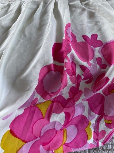 Bedspread Coverlet Handmade Vtg Full Cream Pink Purple Floral Wide Drop Ruffle - Picture 7 of 14