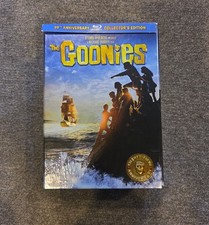 The Goonies Blu-ray, 1985 25th Anniversary Collector  s Ed. Box Set Like New