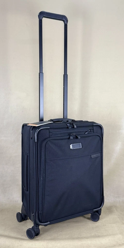 BRIGGS & RILEY Baseline Global Carry-On Exp Spinner Luggage Black BLU121CXSPW-4 - Image 3 of 4