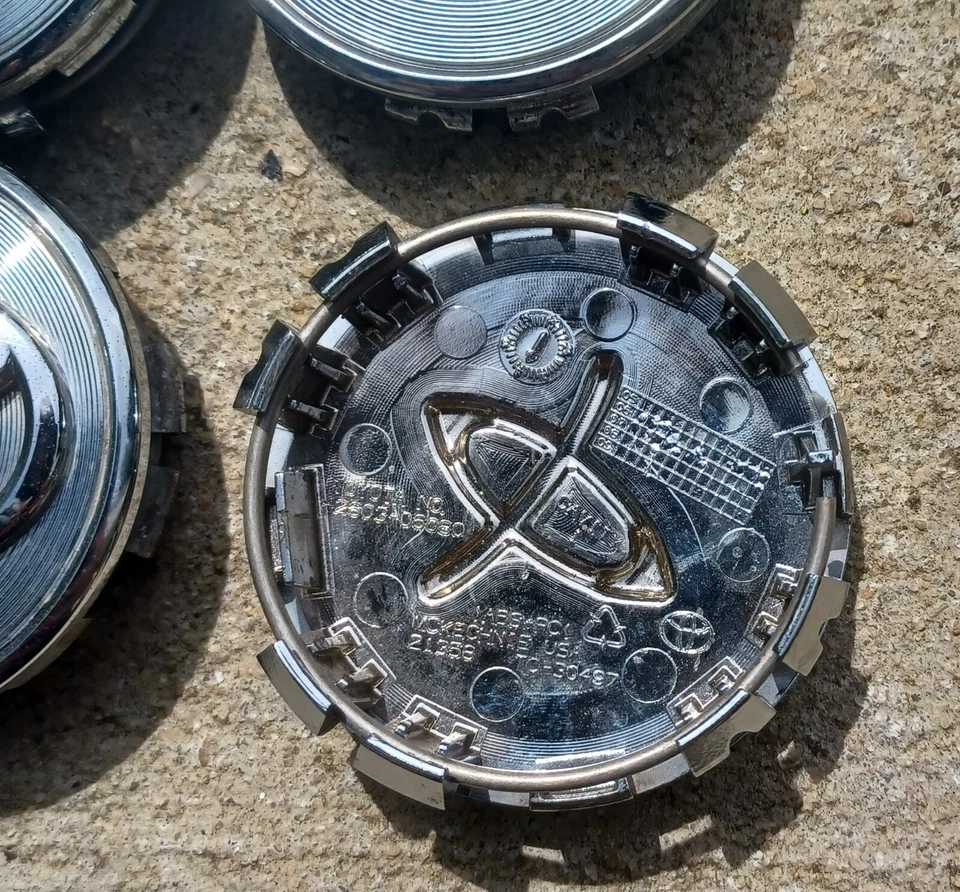 Toyota Camry Avalon Highlander center cap set of 4, 2003-2020 p/n 42603 06080 - Image 3 of 3