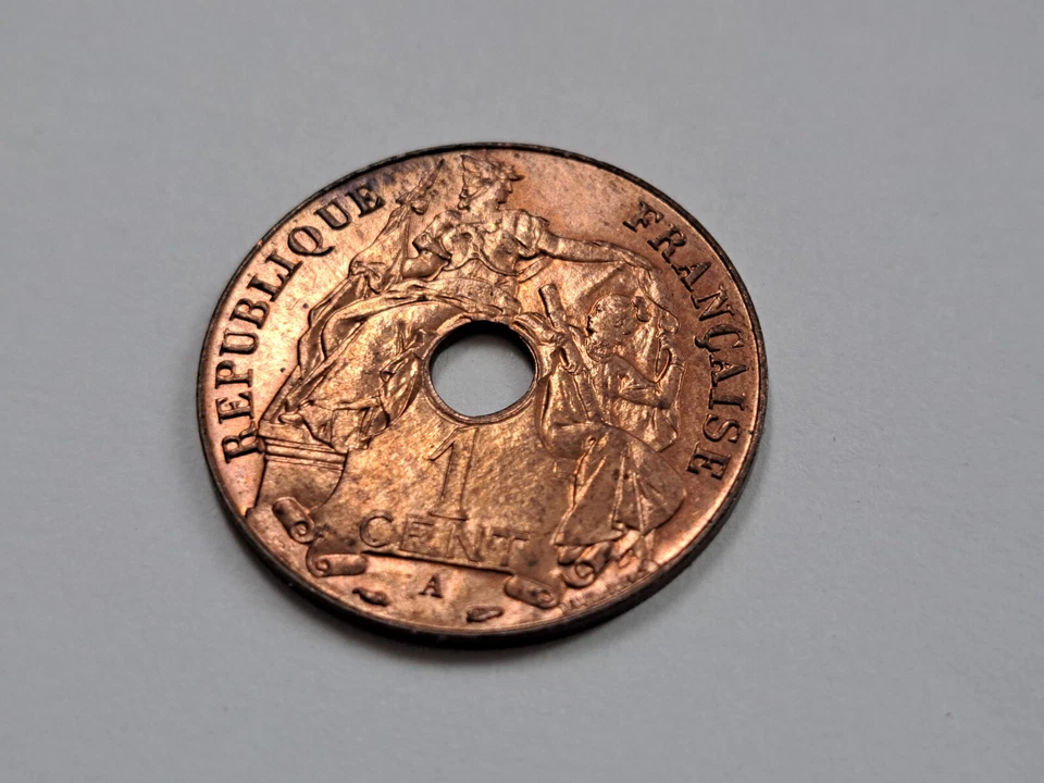 1939 FRENCH INDO CHINA 1 Cent MS  Red COIN WITH UNIQUE COLOR TONING 百分之一 - Image 4 of 4