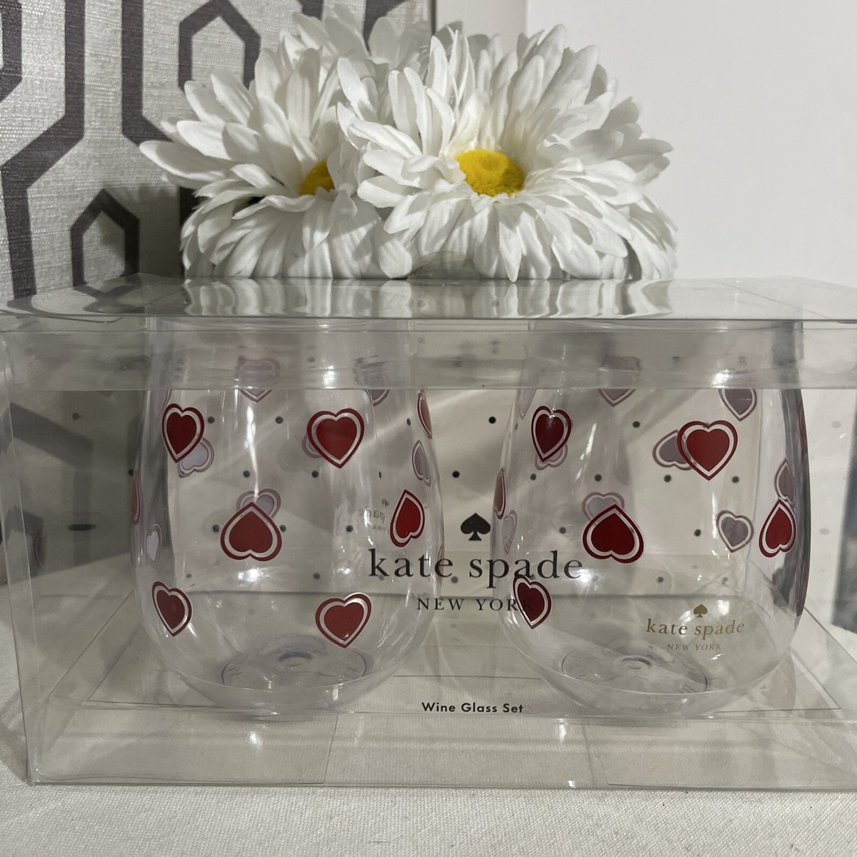 Kate Spade Stemless Acrylic Wine Glass w/Red Hearts Set Of Two 18 oz
