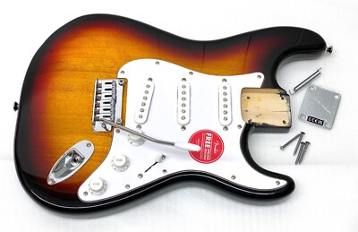 Squier by Fender 　Stratocaster Amazon.com: Fender Squier Stratocaster Electric Guitar