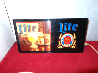 VINTAGE PILSNER LITE  BEER LIGHTED BREWERY ADVERTISING SIGN 16 x 9 x 4 in -L 198