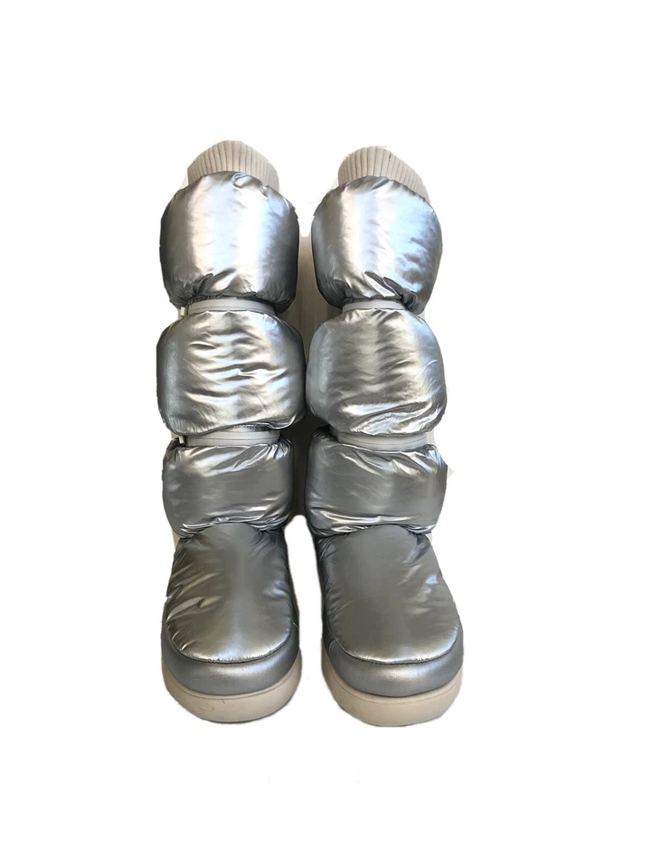 UGG CLASSIC MAXI ULTRA TALL SILVER PULL ON PUFF ZIPPER BOOTS US 7 / EU 38 / UK 5 - Image 3 of 4