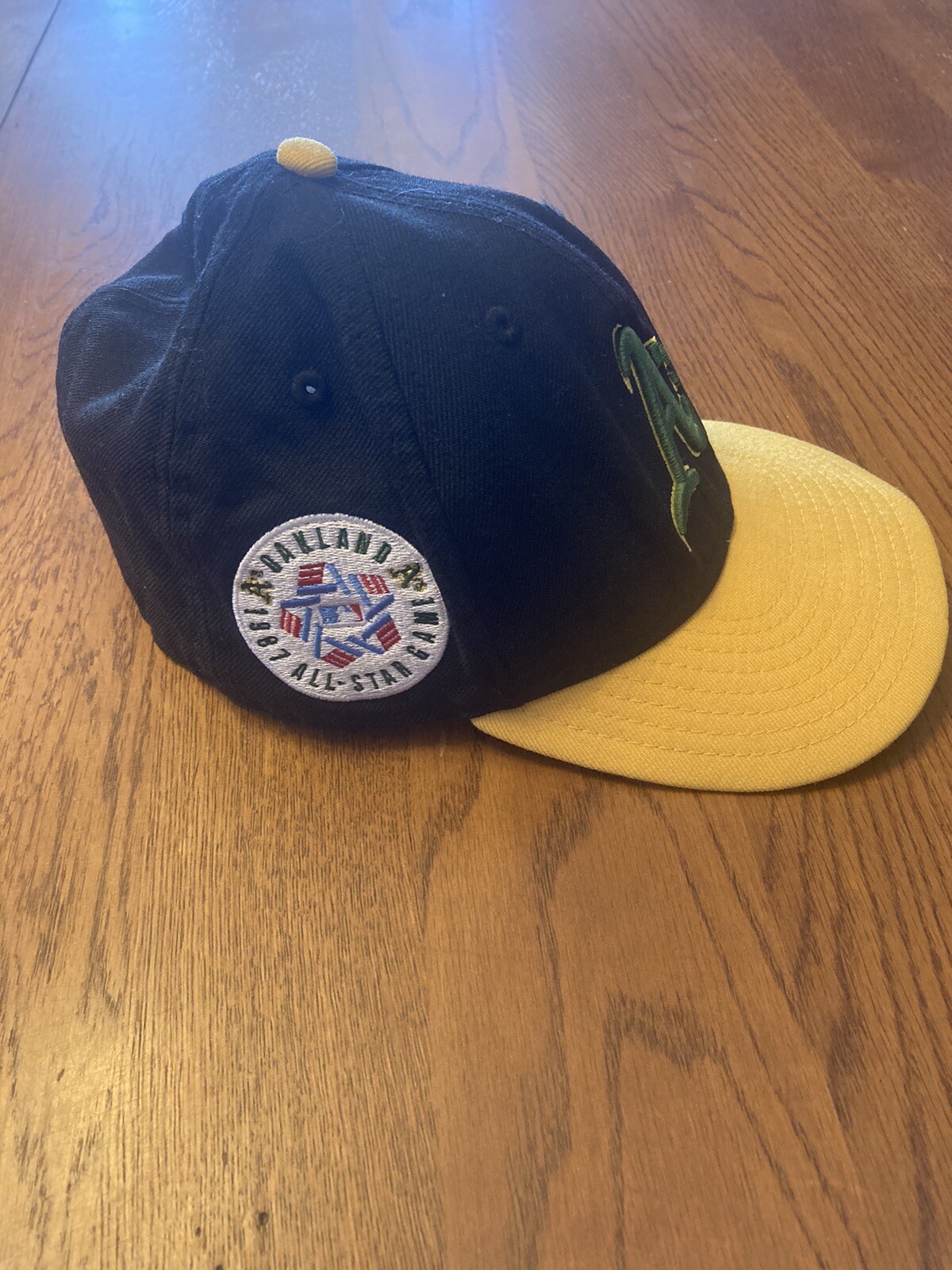 Picture 2 of 9