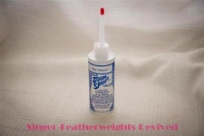 ZOOM SPOUT OILER S-1749 - CONTAINS STAINLESS LILY WHITE SEWING MACHINE OIL - 4oz