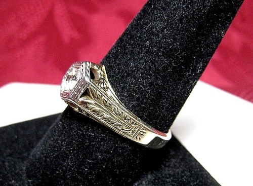 ANTIQUE 14K TWO-TONE GOLD DIAMOND ENGAGEMENT RING .30 CTW ETCHED VINTAGE SIZE 10 - Picture 10 of 11