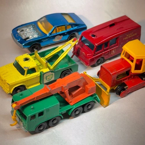 Matchbox Lesney vintage lot 2 wreck truck tractor crane fire series corgi lot