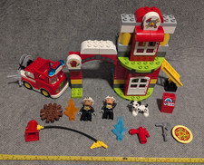 DUPLO 10903 Fire Man Truck W/Siren Station Set Complete  Hose, No Box/Manual