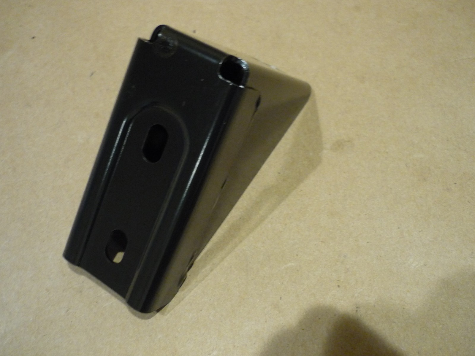 Ferrari 458 - Central Diffusser Fastener Bracket (NEW)  - P/N 85701900