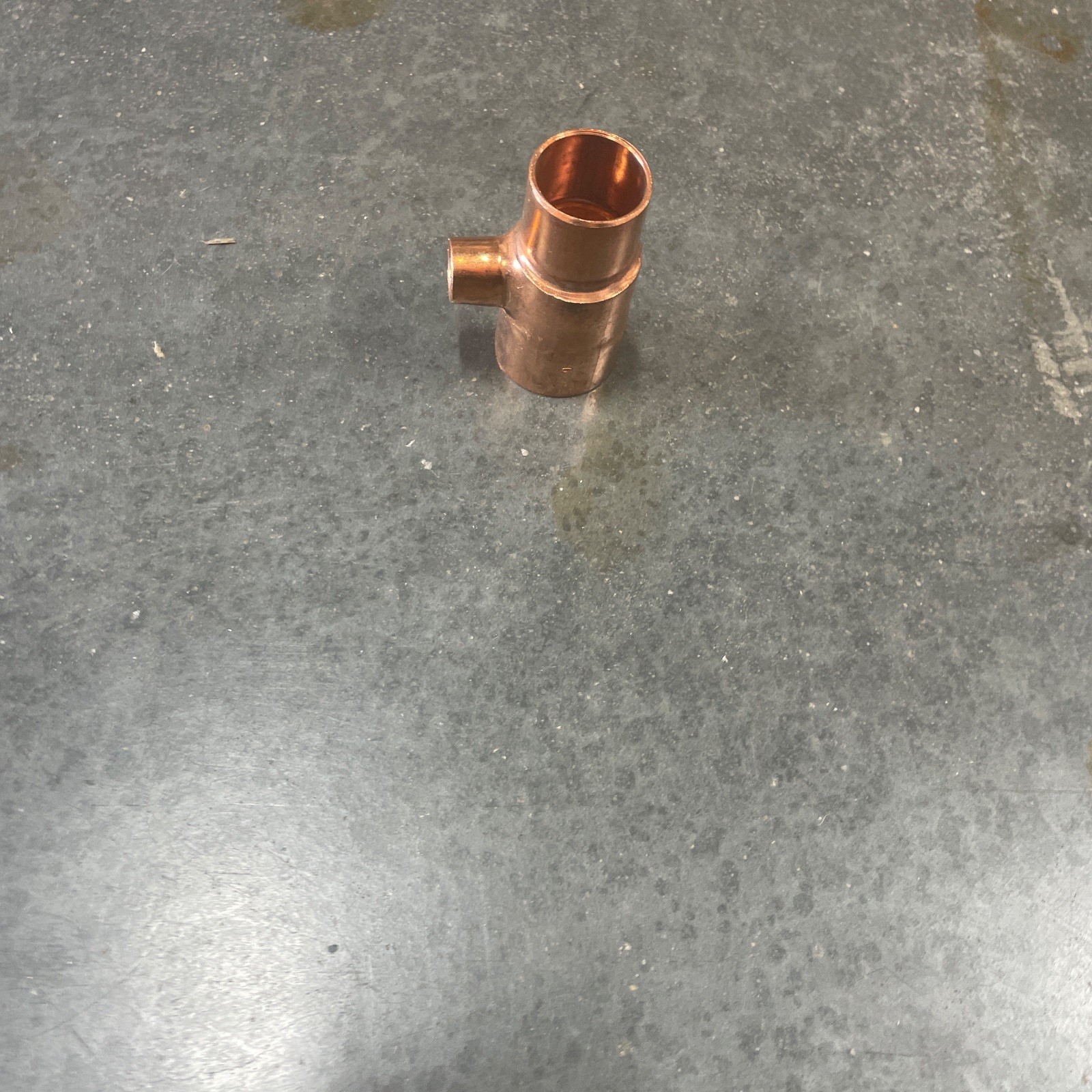 1-1/4 x 1 x 1/2 in. Wrot Copper Tee, Sweat Connections
