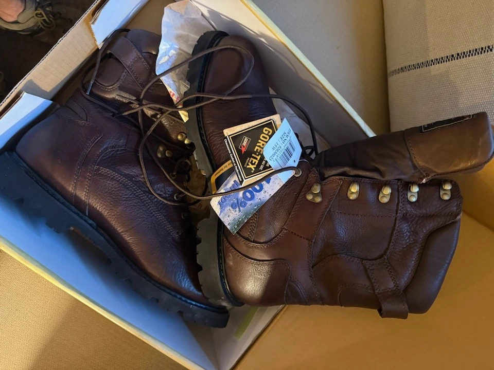 Red Head Treestand II 10" 15W Leather boots Gore-tex Thinsulate Waterproof - Image 2 of 4