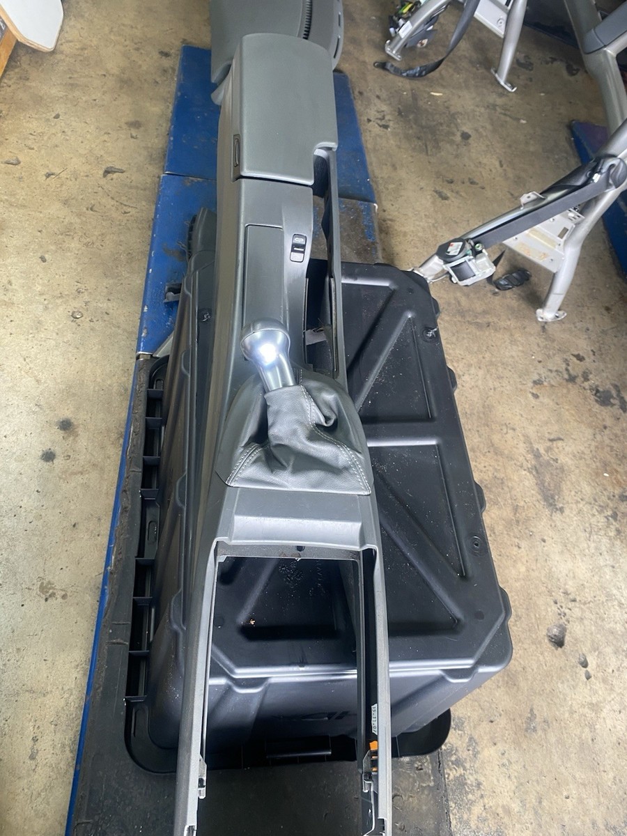 2005 - 08 Porsche Boxster Center Console Manual Shifter Storage