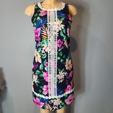 Eliza J Resort Dress Wedding Guest Casual Size 4 Floral Embroidered Shift Church