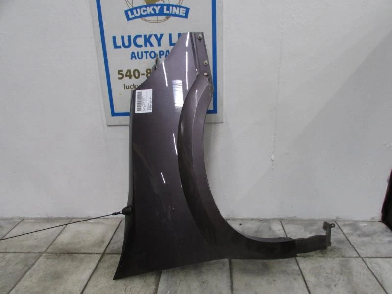 02 03 04 05 06 07 Guardabarros derecho BUICK RENDEZVOUS Foto 2 de 4