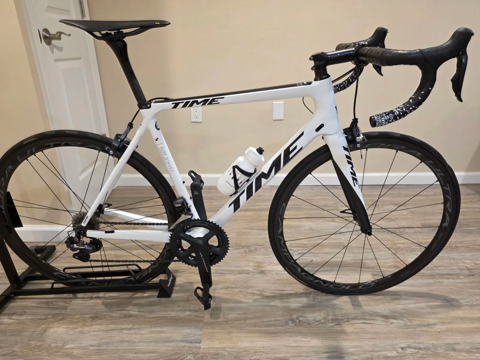 Time Alpe D'Huez Ultegra Di2 Bike - White - Size Medium- LN Mint Condition