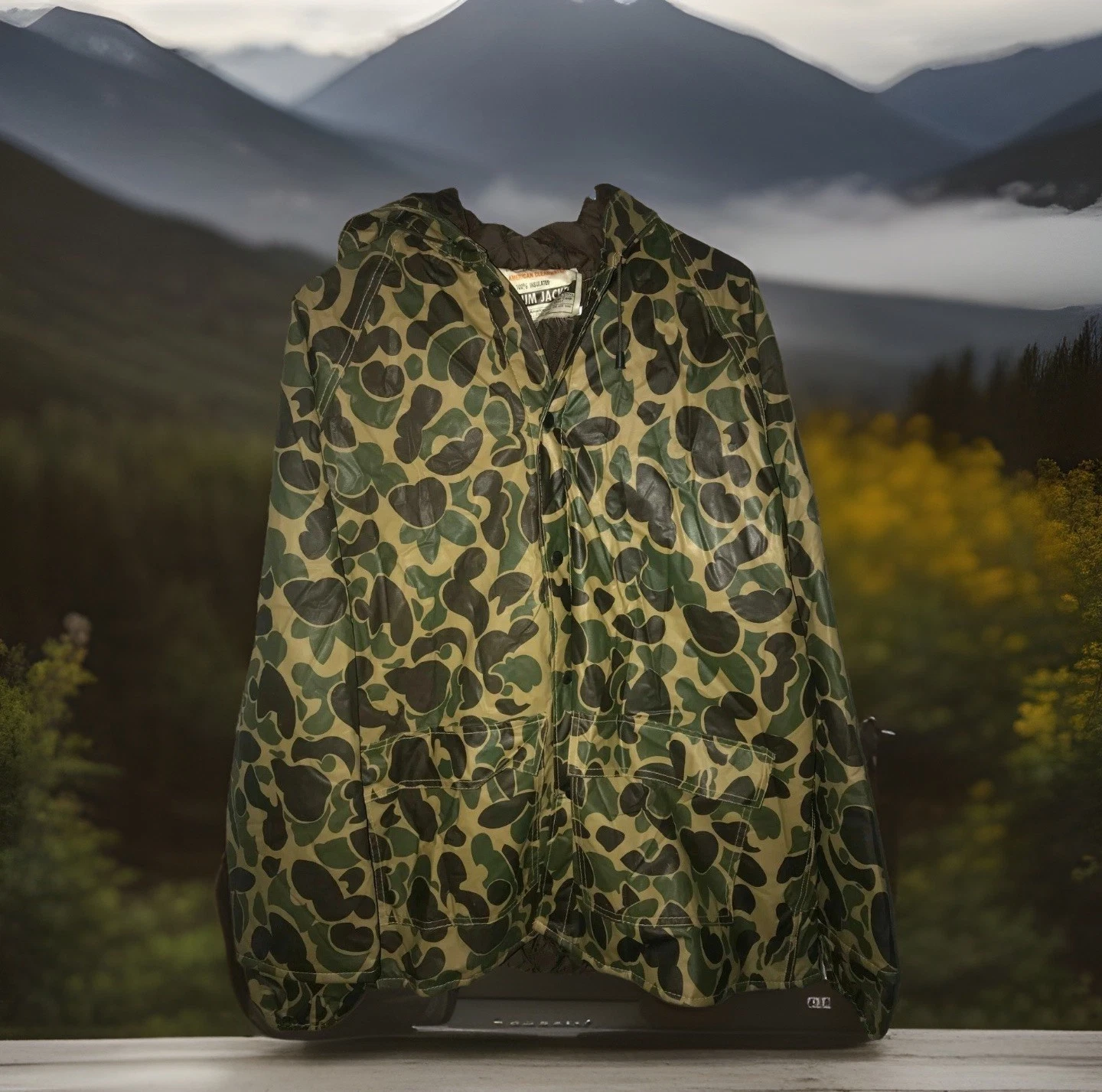 VTG American Clearwater Stadium Hunting Camouflage Jacket Hood Insulated Size M