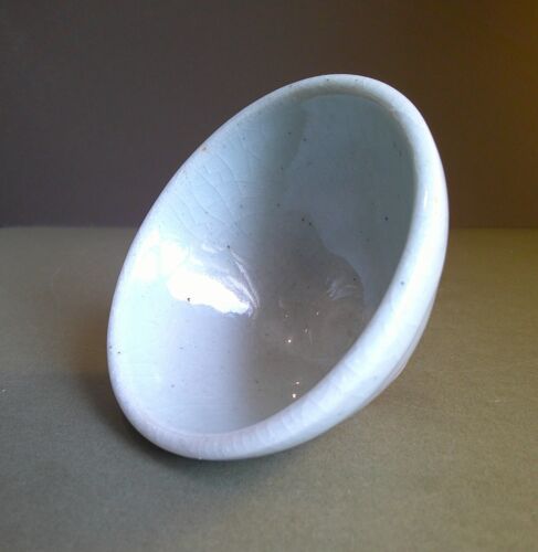 Antique Chinese Celadon 19th Century Tea Bowl - Picture 4 of 13
