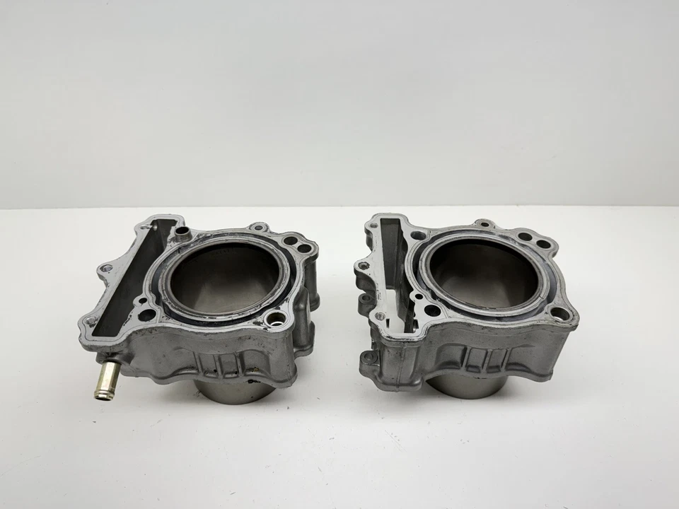 Suzuki SV650 SV650S 2004 motor cilindros delanteros traseros jarra barril extremo superior OEM Foto 4 de 4