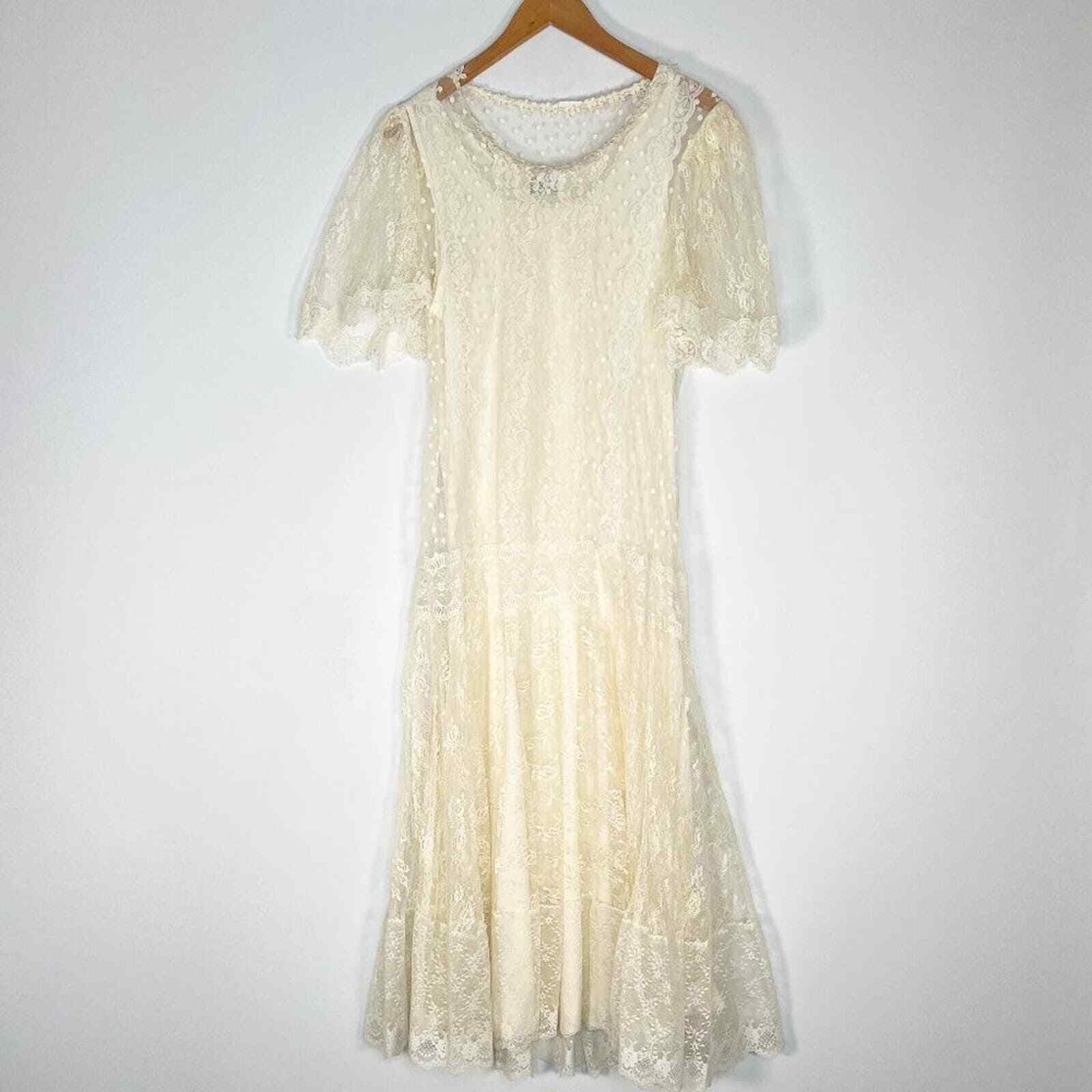 Vintage Gilberti 60's Ivory Cream Lace Dress - image 1
