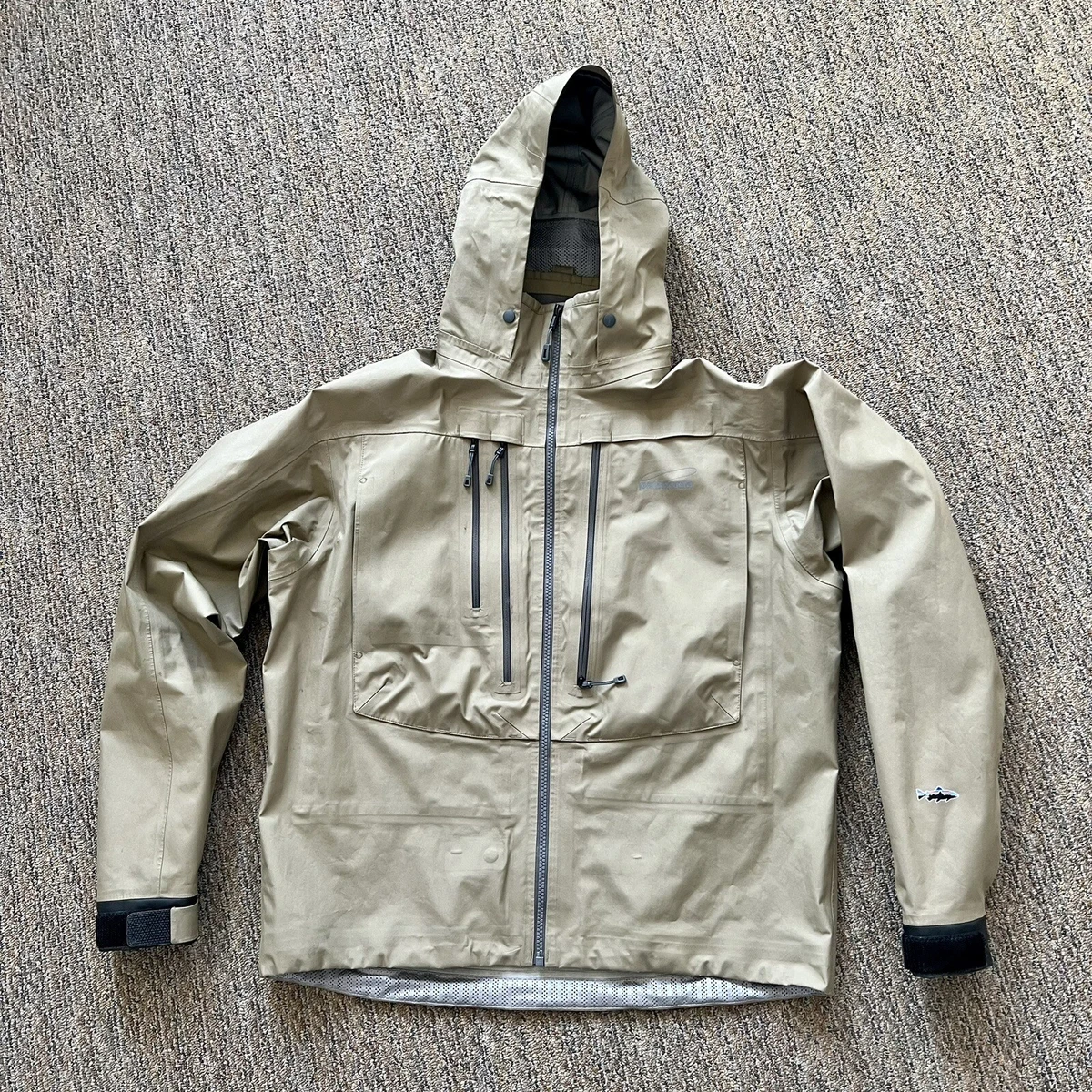 How to wash patagonia rain jacket 2025