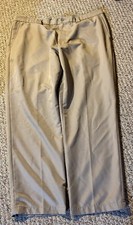 Greg Norman Attack Life Mens 40x30 Beige Golf Pants Flat Front Performance