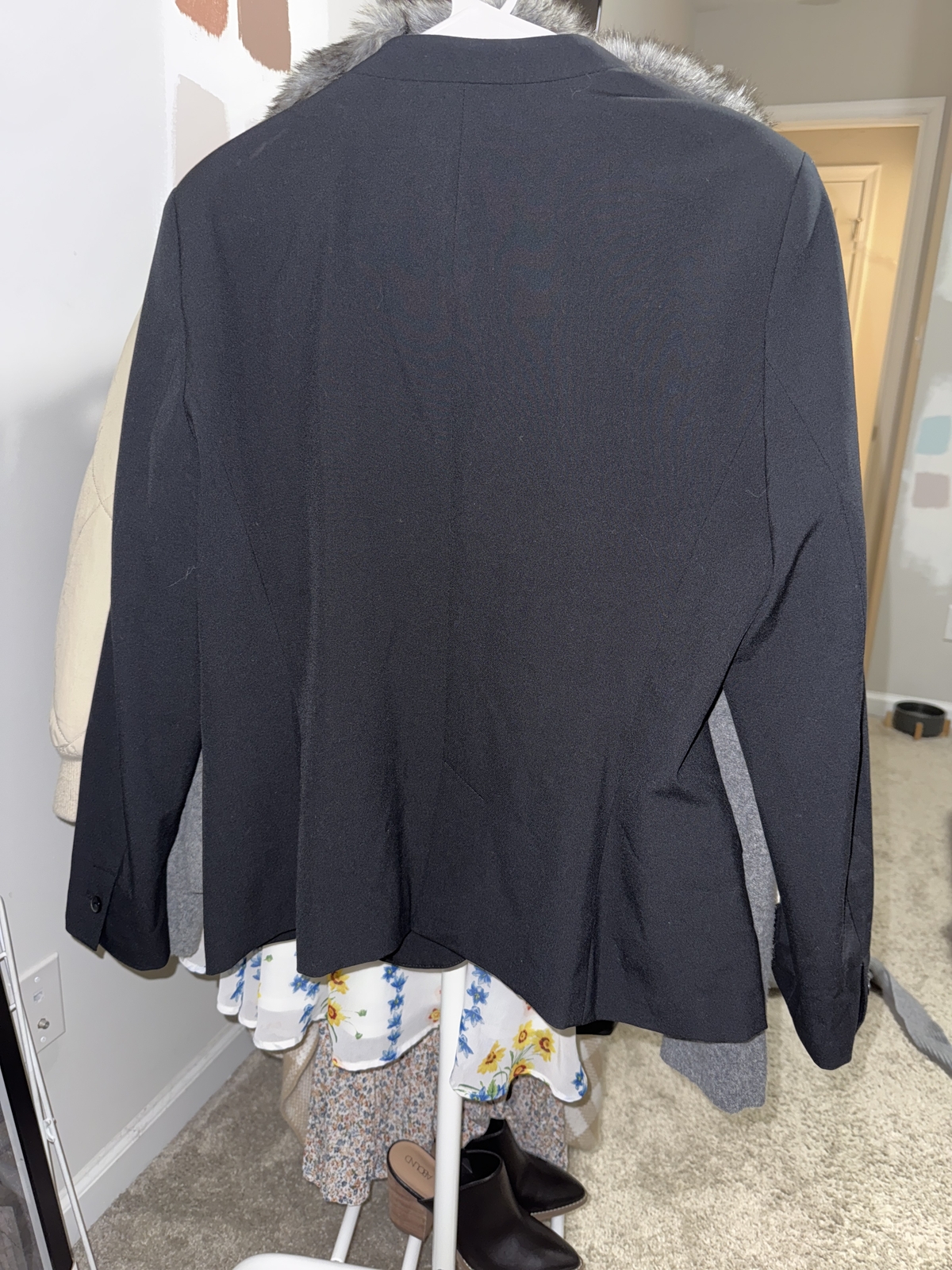 Zara basic black collarless blazer - image 3