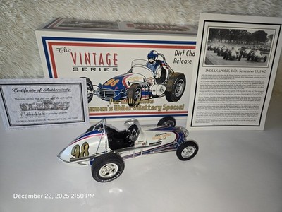 1:18 #98 Parnelli Jones GMP Willards Battery Offenhauser Dirt Champ NIB MINT!