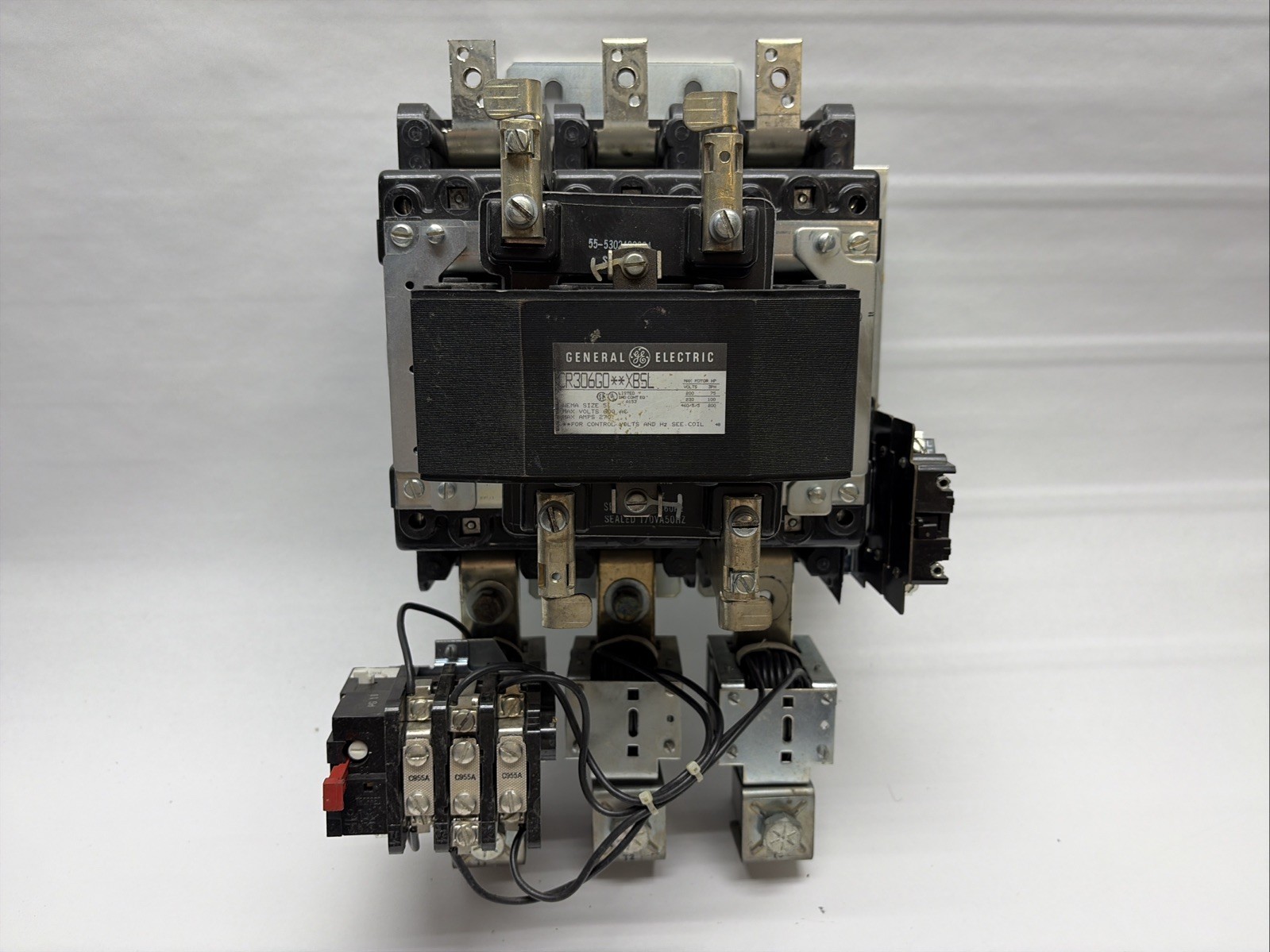 GE CR306G0**XB5L Nema Size 5 600V 270A Motor Starter