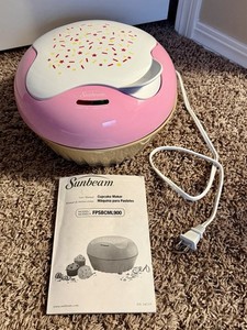 Sunbeam Cupcake Muffin Maker Pink Electric Baker FPSBCML900 Working