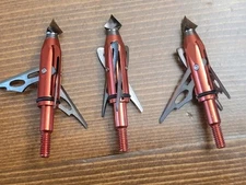 (3) Rage 3-Blade Chisel Tip SC 100 Grain Broadheads New Old Stock