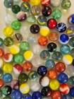 Vintage Marbles Lot 200 Marbles Plus17 Shooters Unsearched Unsorted Estate Find — photo 6
