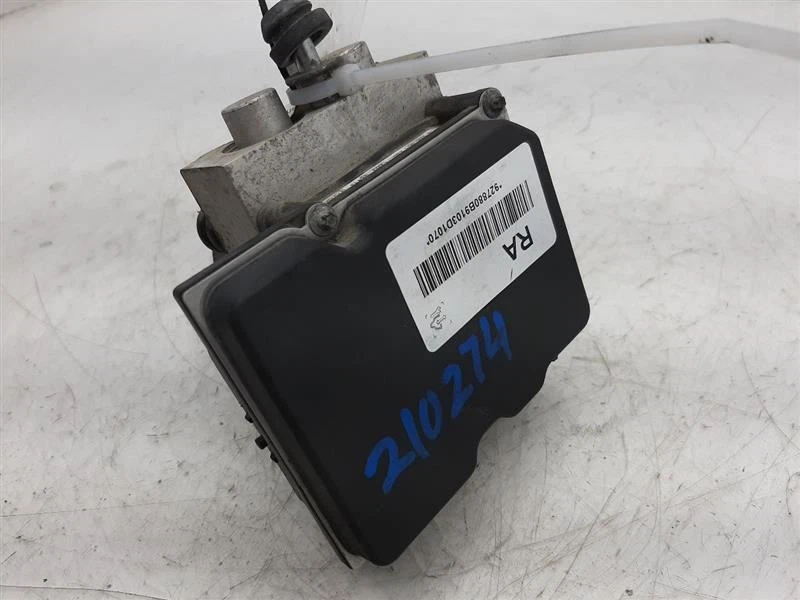 Anti-Lock Brake Part Assembly 09-14 Cadillac Escalade 20896914 - Image 3 of 4