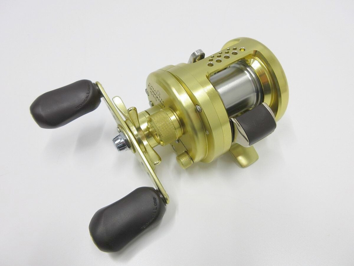 SHIMANO CALCUTTA CONQUEST 51S 専用ケース付き Shimano Calcutta Conquest 51S Bait Reel Fishing /AU0823/12