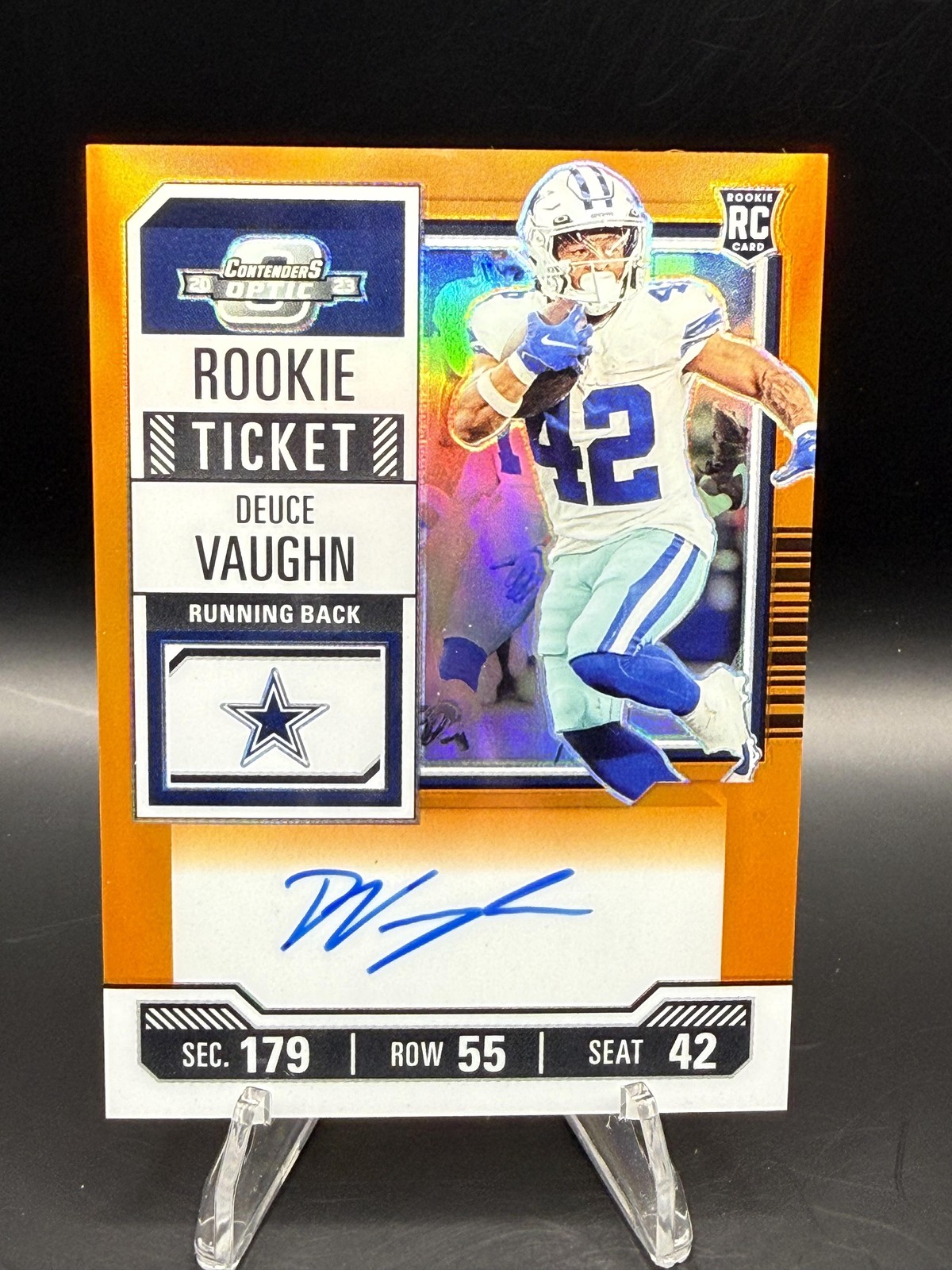 2023 Panini Contenders Optic #108 Deuce Vaughn Rookie Auto Orange #/50