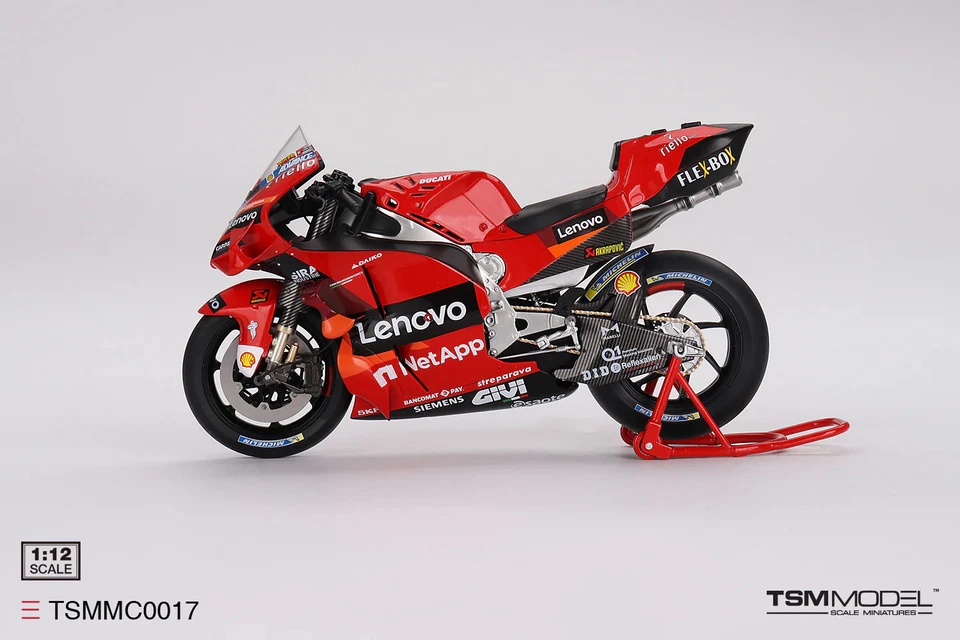 TSM 1/12 Ducati Desmosedici GP22 Nº43 Presentación MC0017 Foto 3 de 4
