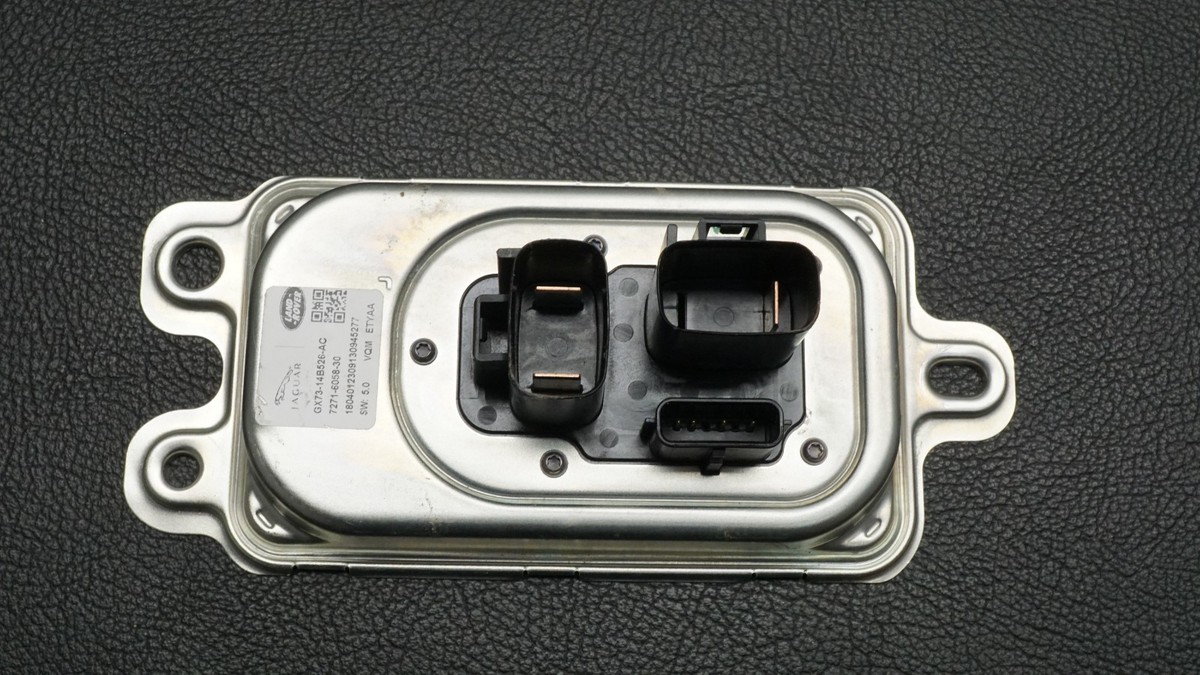 OEM JAGUAR LAND ROVER VOLTAGE MODULE ECU GX73-14B526-AC